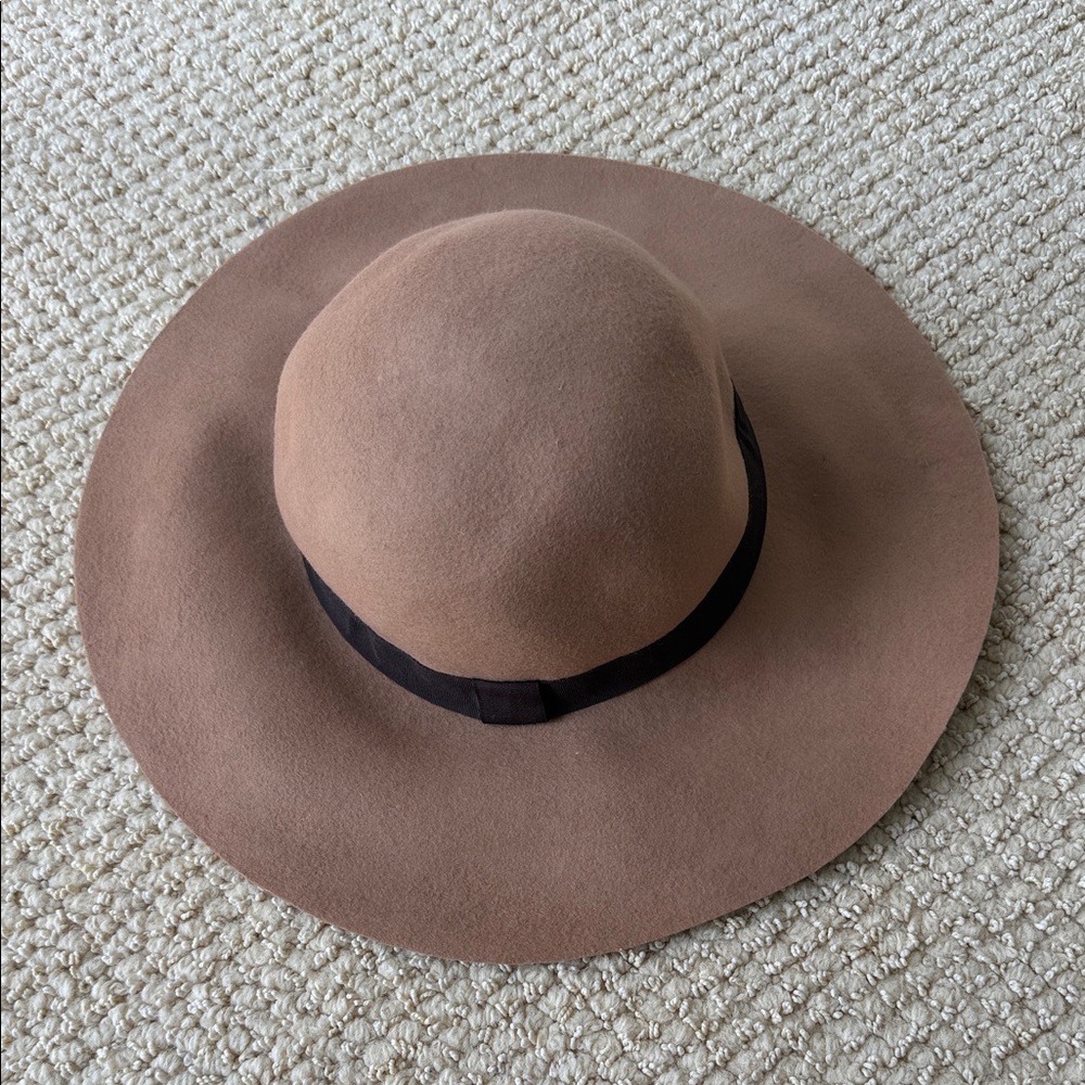 Warehouse Tan Wide-Brim Hat with Black Band
